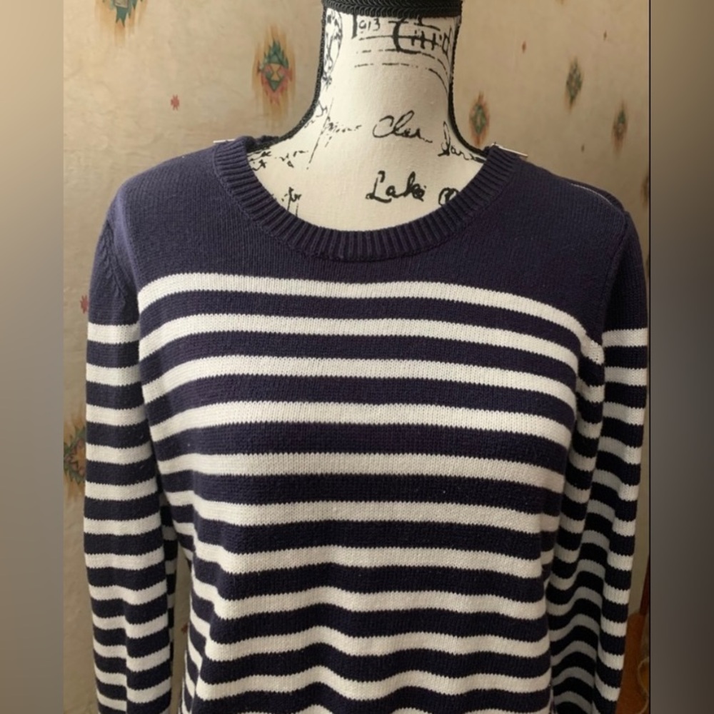 Liz Claiborne Navy Blue & White Striped Crew Neck Sweater